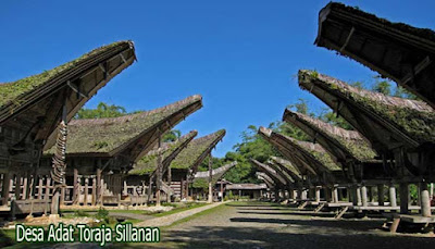 Desa Adat Toraja Sillanan