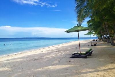 Beachfront of the South Palms Resort in Panglao