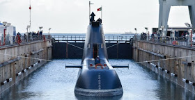 Submarino NRP Tridente ingresa a dique para revisiÃ³n se entrada de agua.