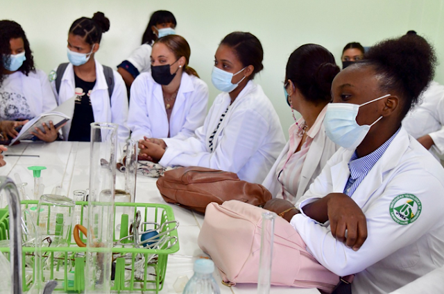 Estudiantes haitianos en el país: "El problema no son las bandas, sino el Gobierno"