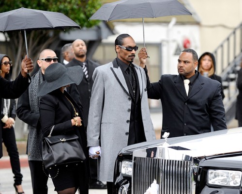 nate dogg funeral. Real O.G. Nate Dogg was laid