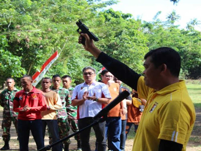 Lukas Arry Dwiko Utomo Buka Kejuaraan Menembak Kapolda Malut Cup 2018