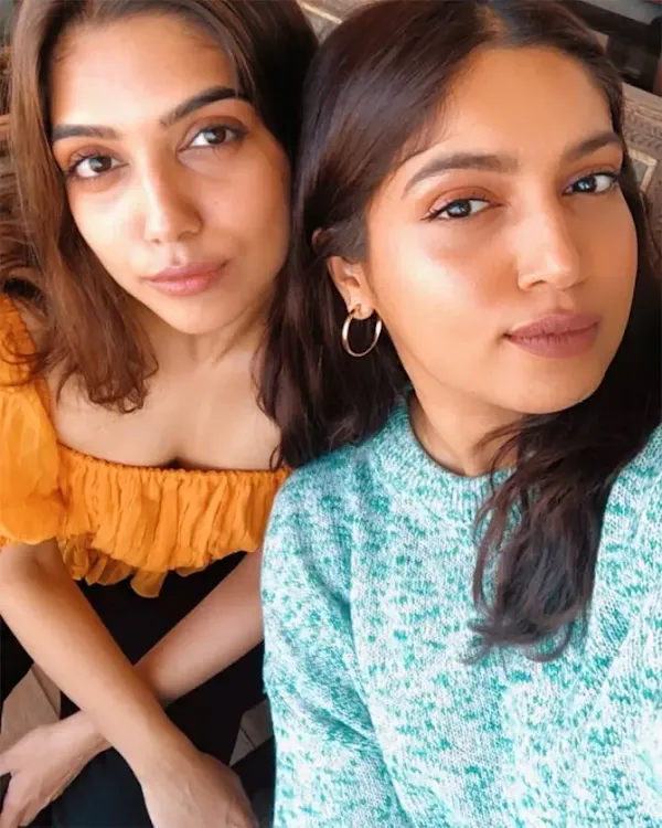 bhumi samiksha pednekar bollywood sisters selfie