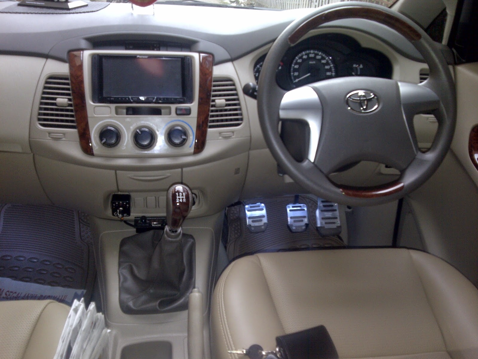  Modifikasi Audio Toyota Innova Ottomania86