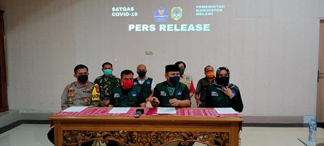 Bupati Kabupaten Melawi Menggelar Konferensi Pers Atas Bertambahnya Pasien Positif Covid-19.