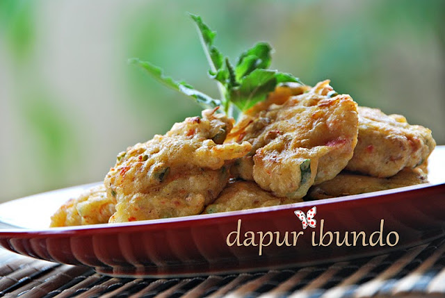 Dapur ibundo: Vegetables Prawn Fritters