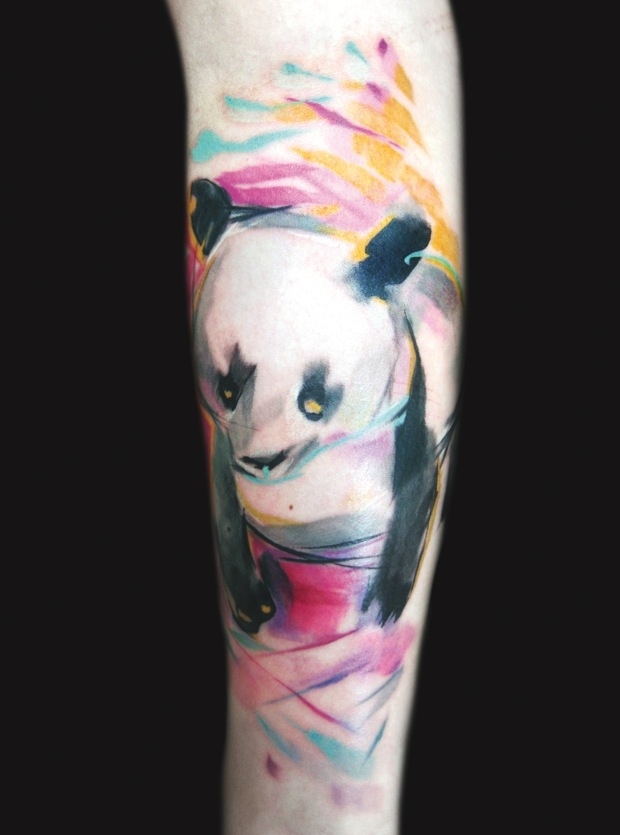 BELO URSO PANDA NO ANTEBRAÇO
