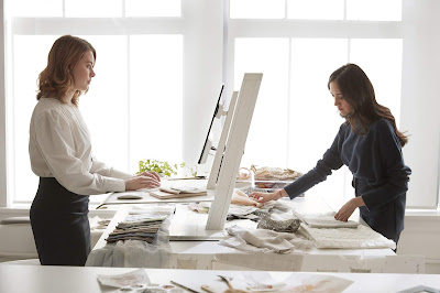 ergonomic height adjustable desk in india