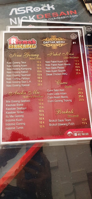 Daftar Menu Makanan Caffe Merah Maroon Motif Kayu | Percetakan Murah Tanjungbalai