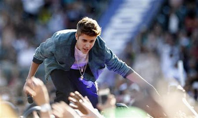 justin bieber concussion fatguyradioshow.com afterthelevels.com