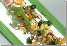 Tonno al finocchietto selvatico con giardiniera di verdure