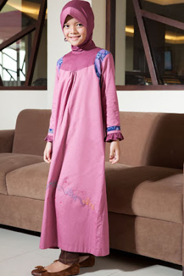 10 Model Baju Muslim untuk Anak Terbaru 2022