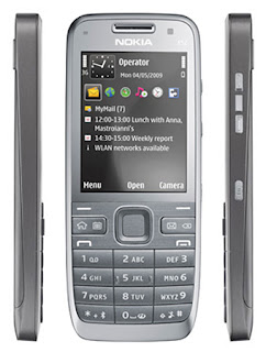 Nokia E52  Nokia E series phone has simple keypad