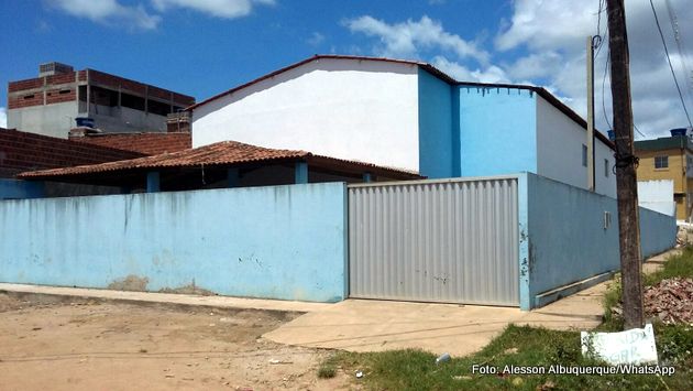 http://www.blogdofelipeandrade.com.br/2016/03/goiana-depois-que-foi-doada-pmg-casa-de.html