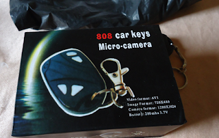 التوصل بكاميرا سرية على شكل مفتاح سيارة Car Key Chain Micro Camera