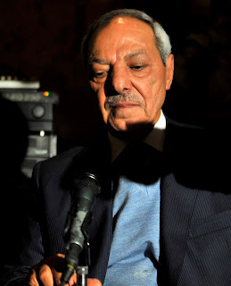 طلال سلمان في صورة تعود لتاريخ 23 كانون الثاني 2014 تصوير محمد شرارة (مجلة الحداثة)