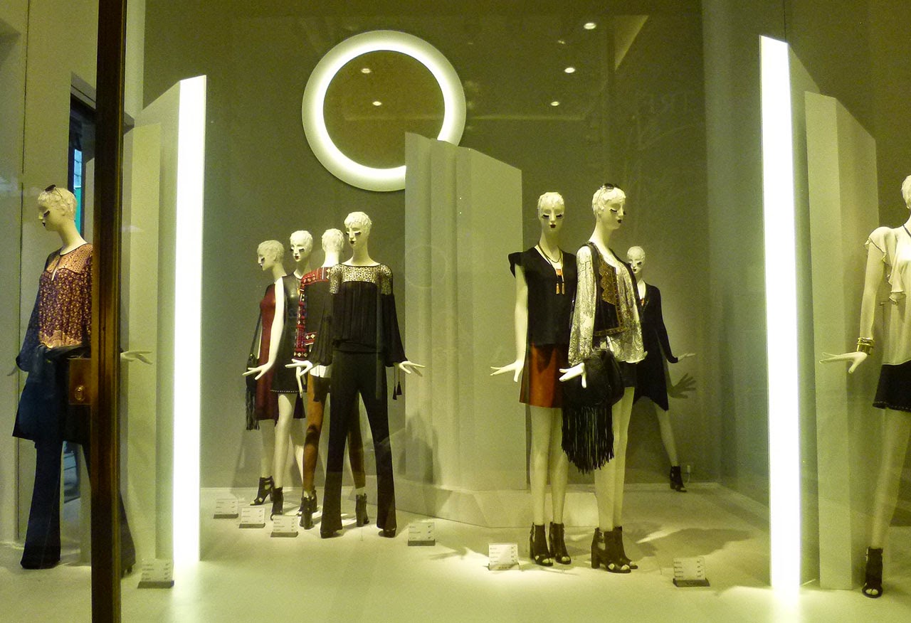 trendvm: Shapes: Armani, Zara, Santoni  Longchamp, Milan Italy