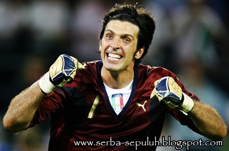 10 Kiper paling Legendaris di Dunia [tercacau.blogspot.com]