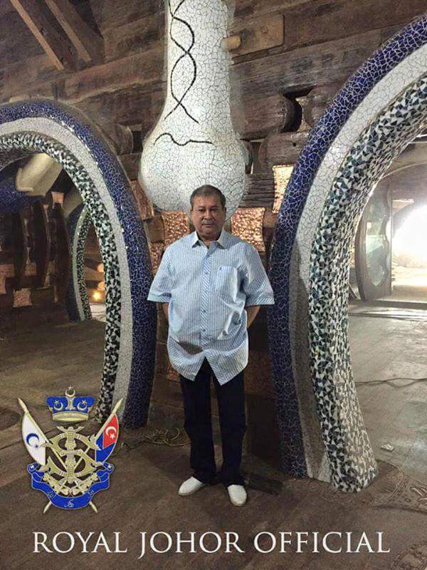 KERANA SANGAT MEMINATI FLINSTONE SULTAN JOHOR MEMBINA 