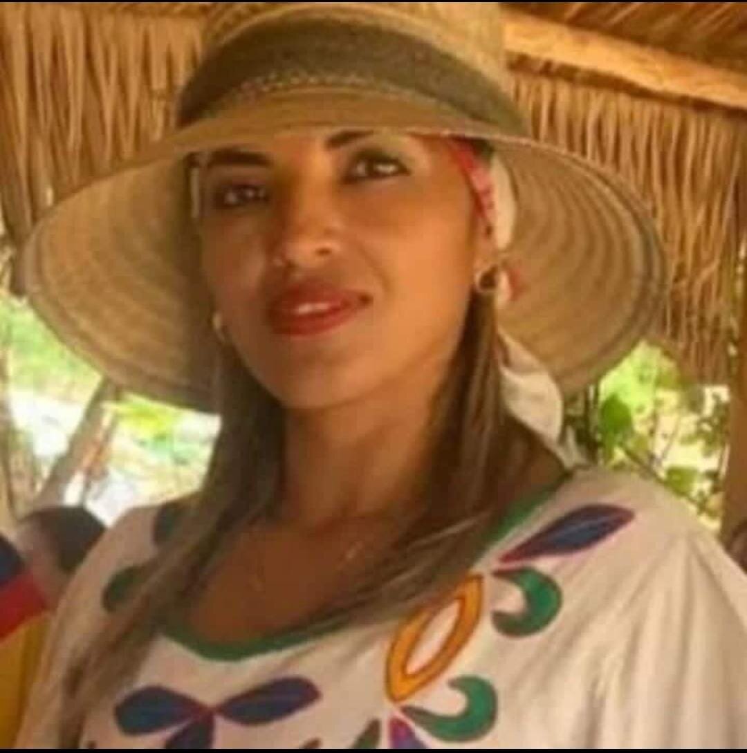 https://notasrosasmultimedia.blogspot.com/Eissa Rodríguez Gómez, secretaria de Asuntos Indígenas de La Guajira presentó renuncia de su cargo