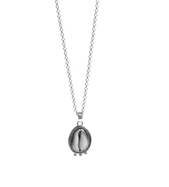 Silverhalsband vit Cowrie snäcka