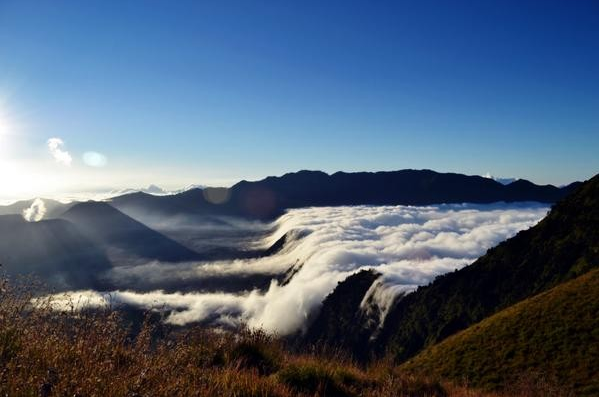 10 Fakta Wisata Puncak B29 Argosari Lumajang Jawa Timur 