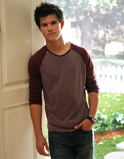 Taylor Lautner [Hollywood Actor]