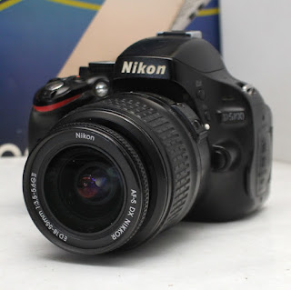Jual Kamera Nikon D5100 Plus Lensa Kit 18-55mm