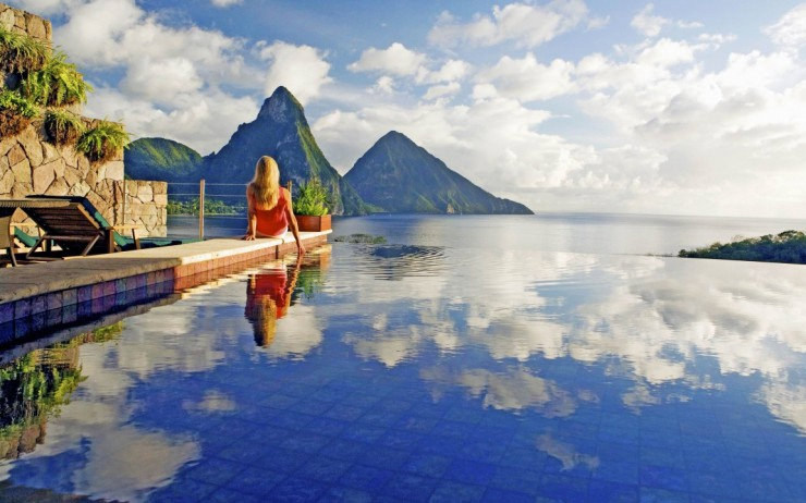 29 Most Amazing Infinity Pools in Pictures - Jade Mountain, St. Lucia