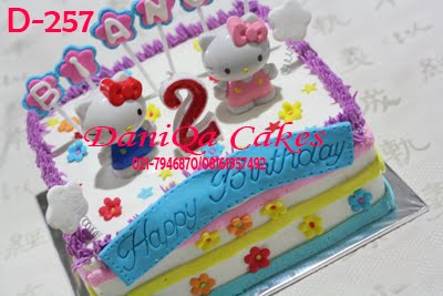 DaniQa Cake and Snack Kue  Ulang Tahun Hello  Kitty 