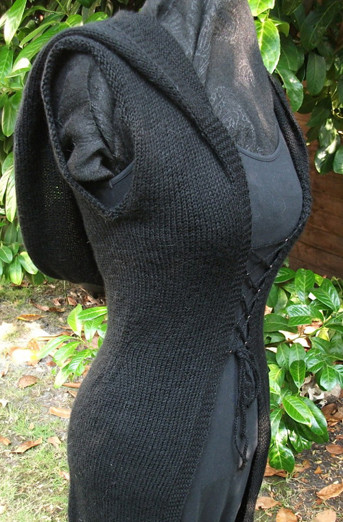 Hobbit Dress - Free Knitting Pattern 