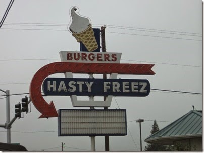 IMG_0960 Hasty Freez Sign in Lebanon, Oregon on February 13, 2006