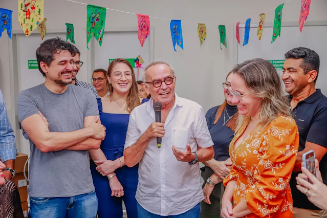 Cícero Lucena entrega novos equipamentos para o CEO de Mangabeira