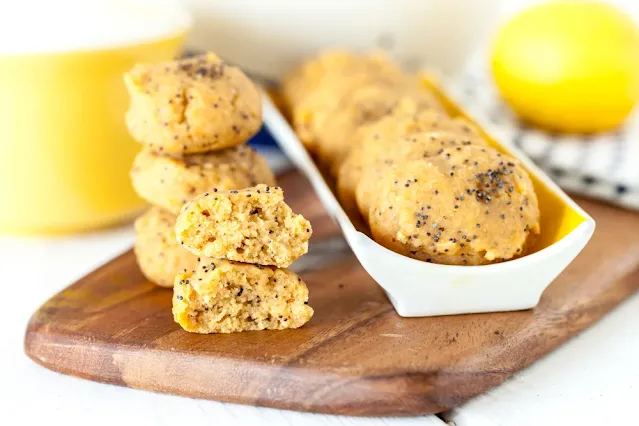 Lemon Poppy Seed Cookies: A Delightful Citrus Treat