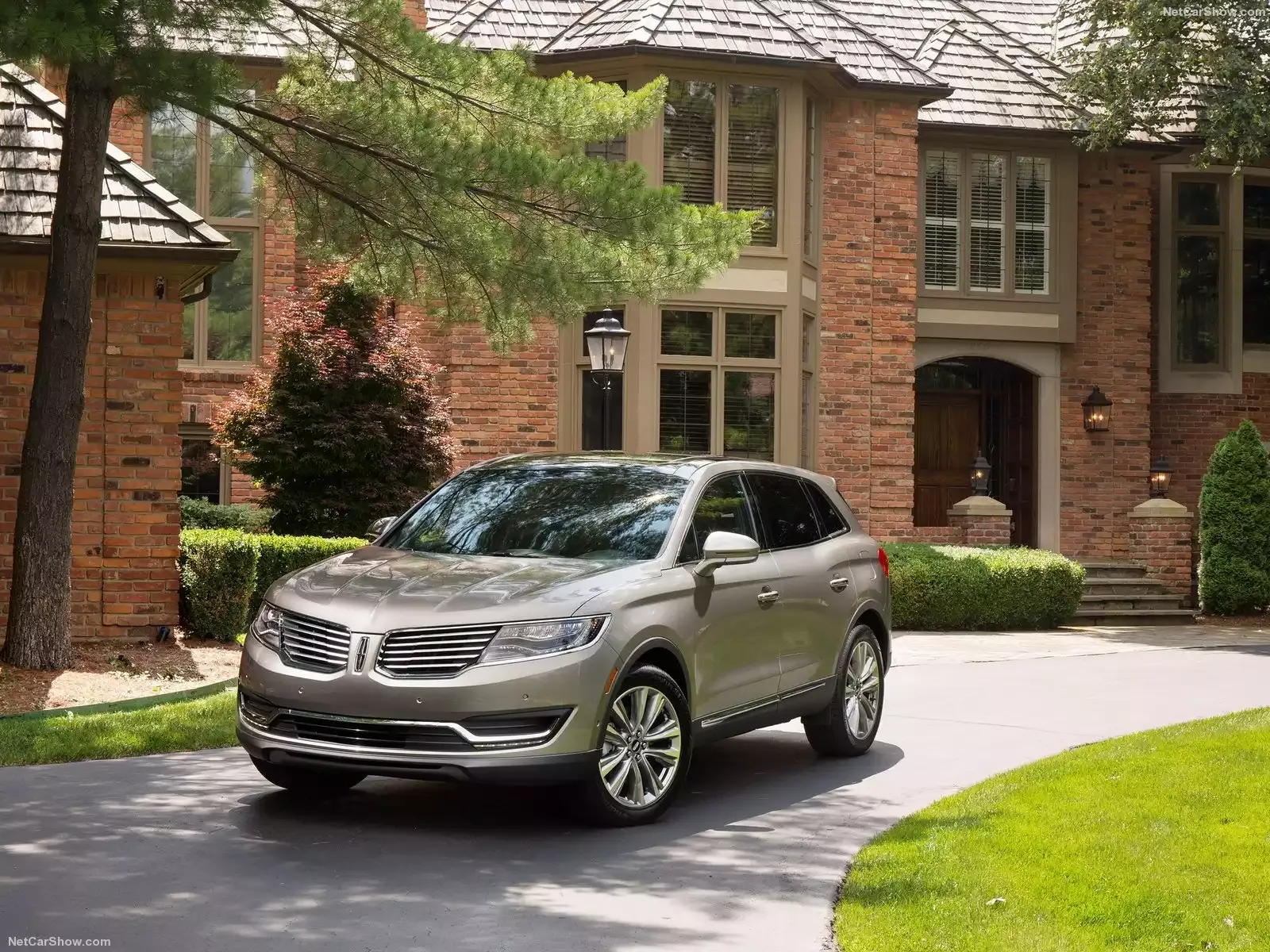 Hình ảnh xe ô tô Lincoln MKX 2016 & nội ngoại thất