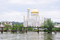 Sultan Omar Ali Saifuddien Mosque view from Kampong Ayer