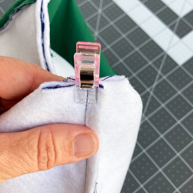 sew the corners - Make a Sparkle Zipper Pouch - Sparkle Quilt block and zipper pouch tutorial