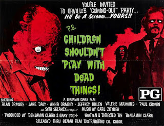 Los niños no deben jugar con cosas muertas / Poster