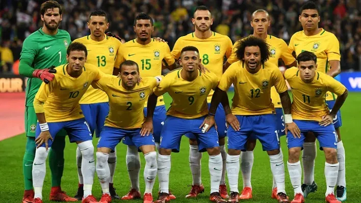 Brazil team photo download - Brazil flag photo download - Neymar photo download - Brazil team photo - NeotericIT.com