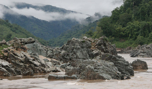 cruises on mekong river