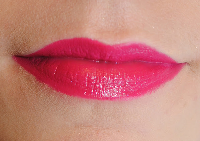 Flower Kiss Stick High-Shine Lipstick in Petunia Petals