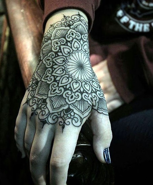 tatuagens de mandalas para as meninas