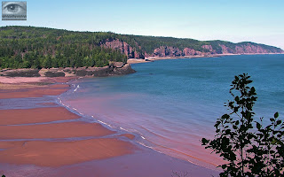(Canada) - Bay of Fundy - Walk on the ocean floor