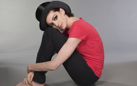 Anne Hathaway Wallpapers 2013 Anne Hathaway Wallpapers 2013