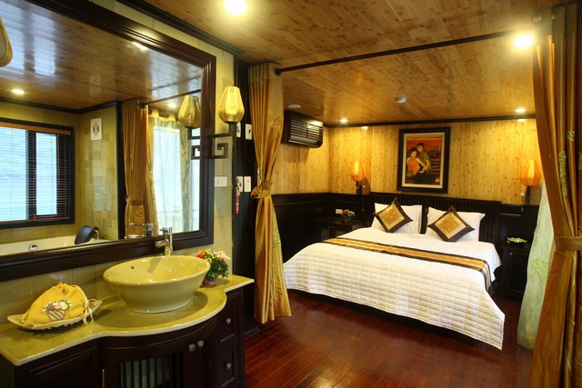 Halong Tour with Victory Cruise 2 Days 1 Night