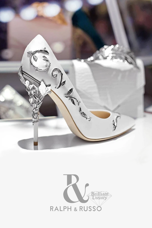 ♦Ralph & Russo white satin Eden pumps with silver leaves #ralphrusso #shoes #brilliantluxury