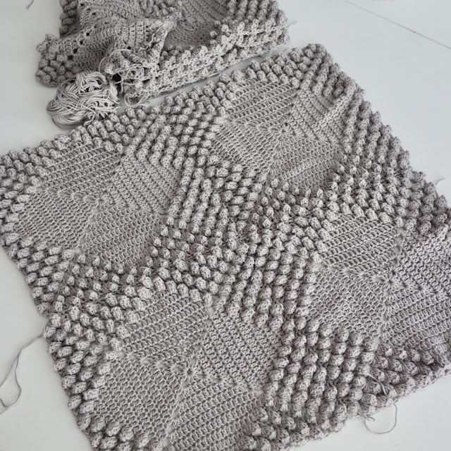 Grey crochet blanket by Anazardlovesvienna