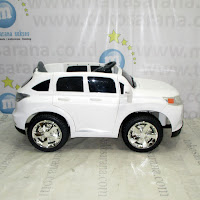 DoesToys DT7010 Lexus DoesToys DT7010 Lexus RX350 Rechargeable-battery Operated Toy Car Under Licenced