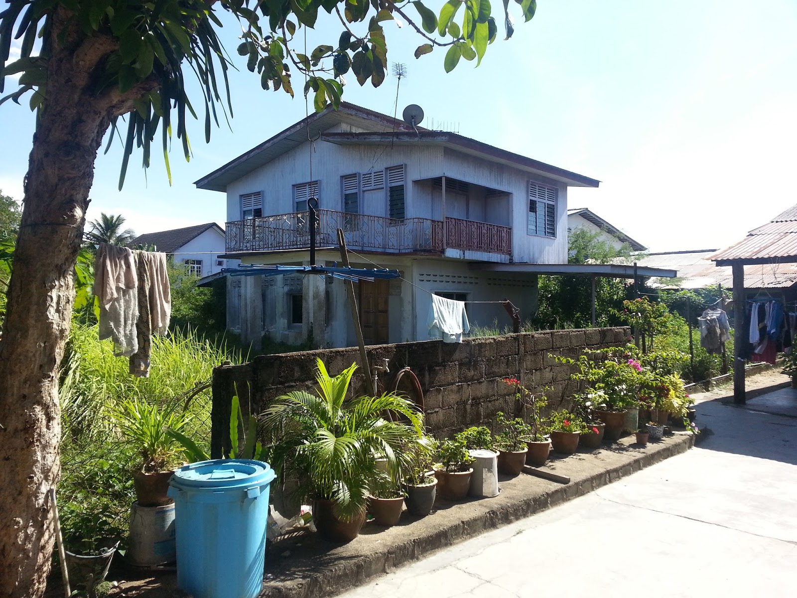 ZIL Hartanah List: RUMAH SESEBUAH DI JALAN LONG YUNUS