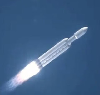 space x falcon heavy lift off in 2013